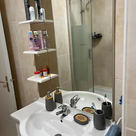 Apartament Moderne Et Cosy